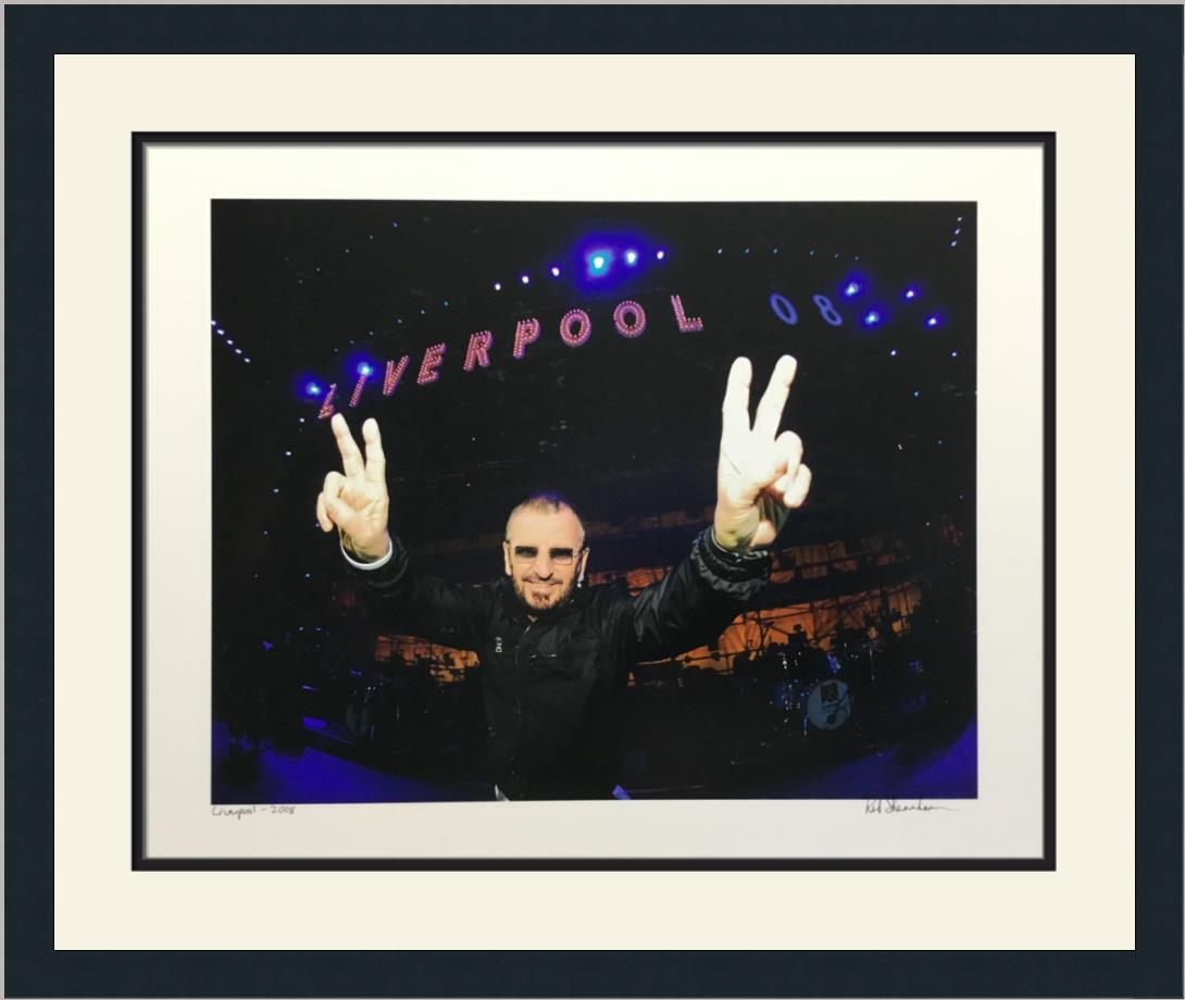 Rob Shanahan Signed Ringo Starr Liverpool England 2008 Photograph