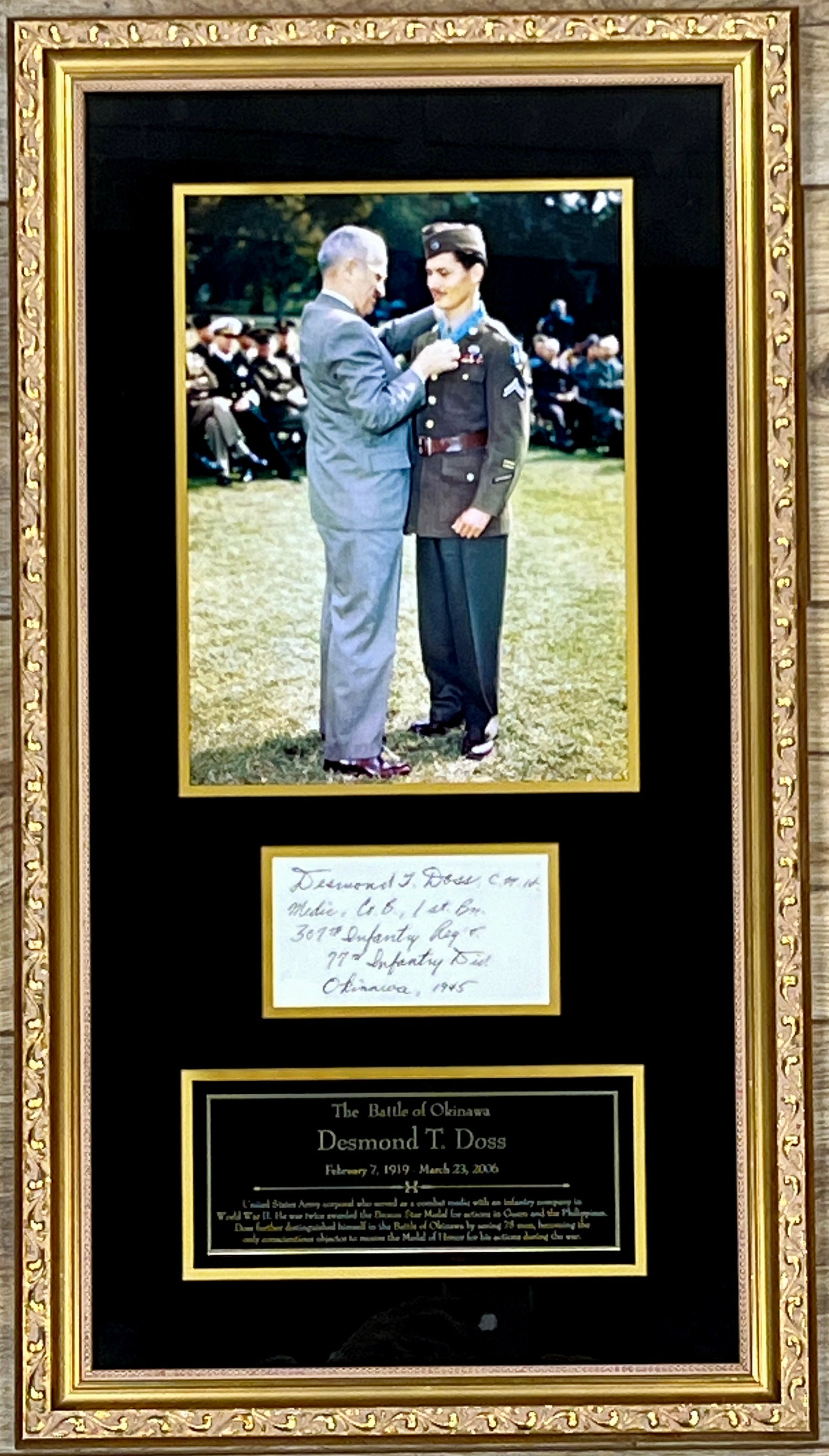 Desmond Doss signed cut