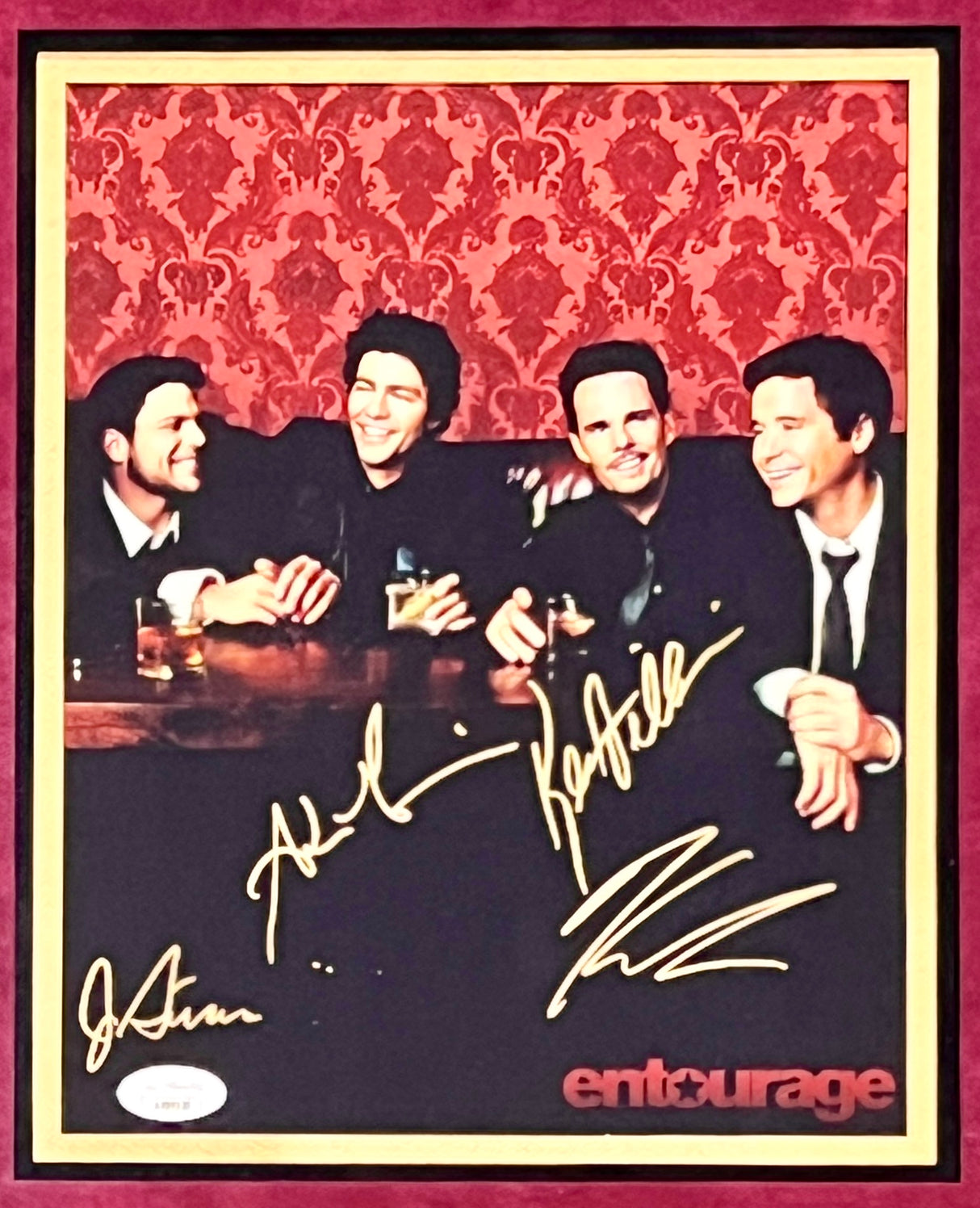 Entourage cast signed 8x10