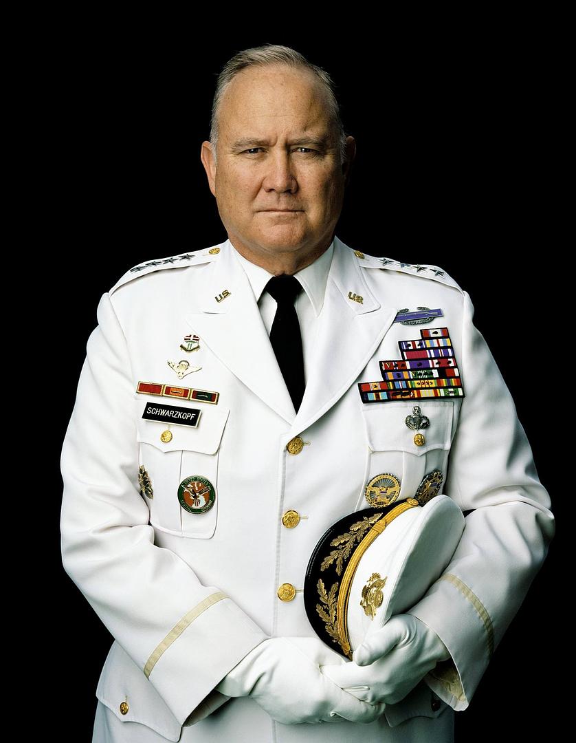General Norman Schwarzkopf Cut Signature