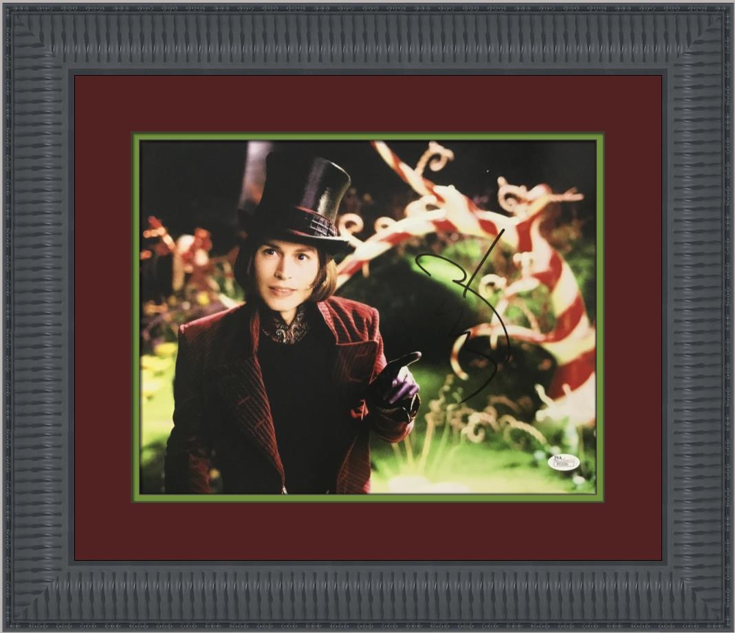 Johnny Depp Willy Wonka Charlie & The Chocolate Factory Signed Photograph