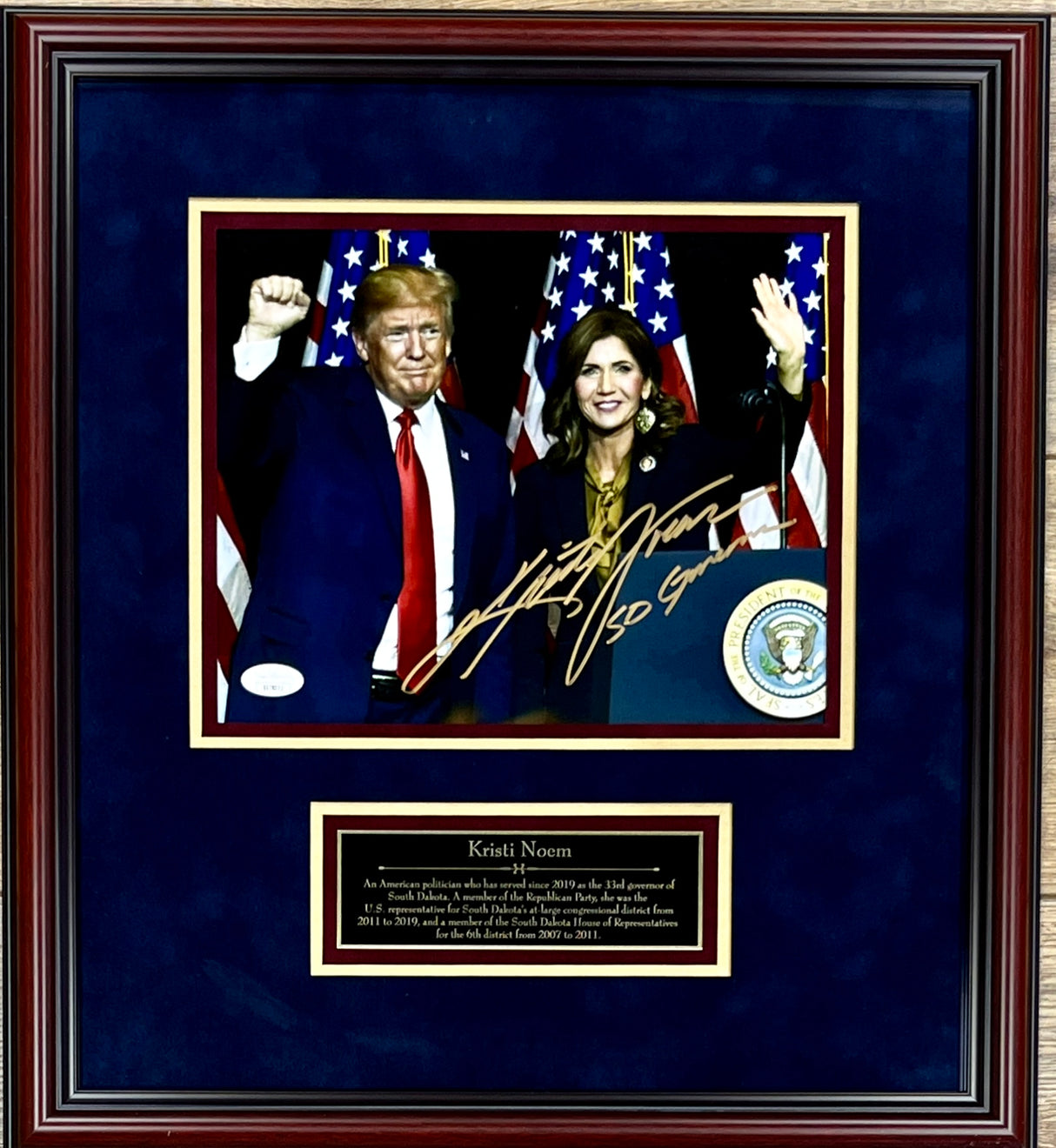 Kristie Noem signed photo