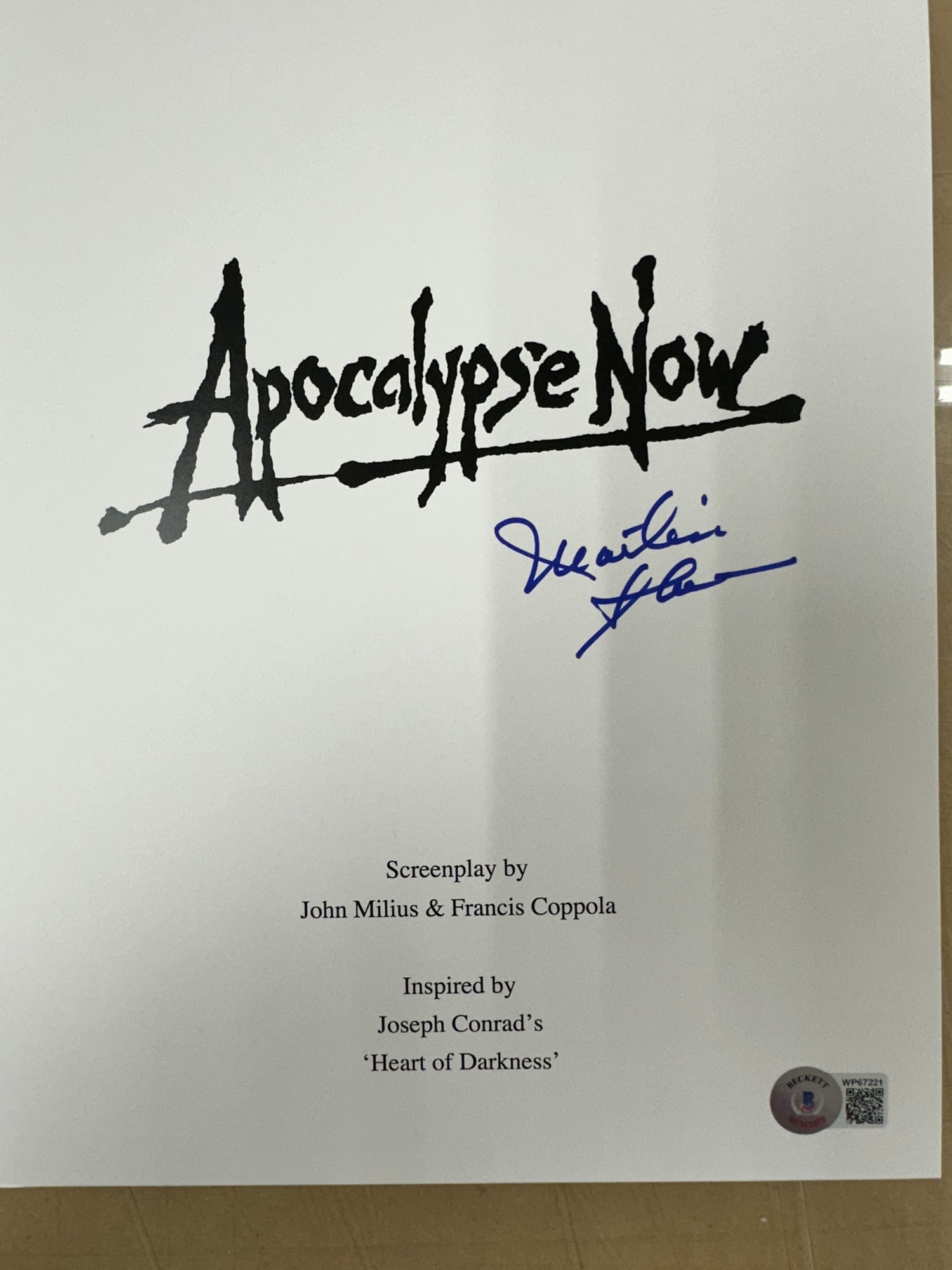 Martin Sheen-Apocalypse Now signed cut