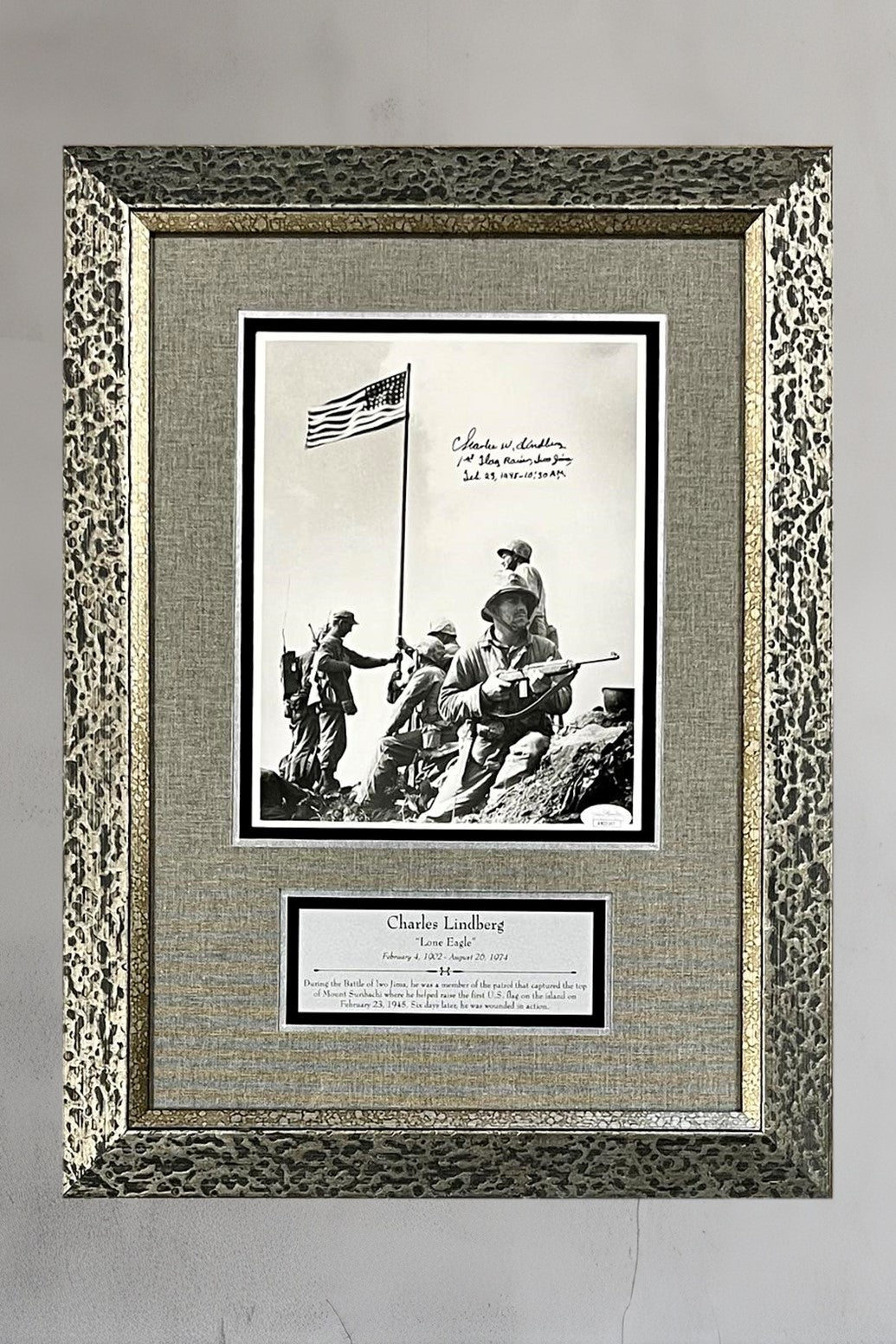 Charles W. Lindberg-Iwo Jima Flag Raiser signed photo