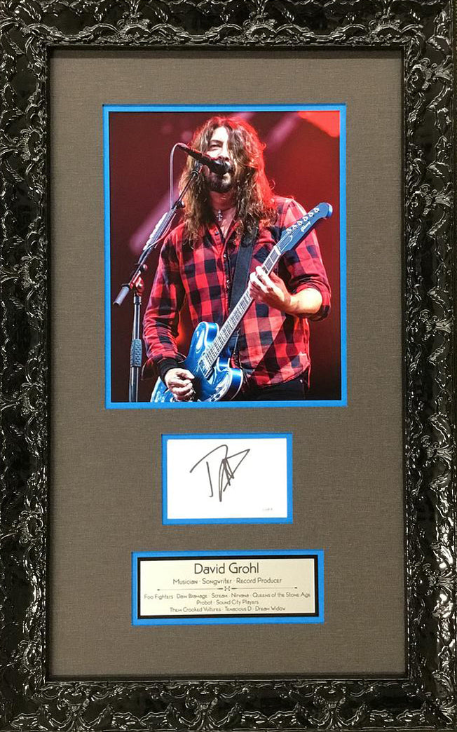 David Grohl FOO FIGHTERS - NIRVANA Signed Cut