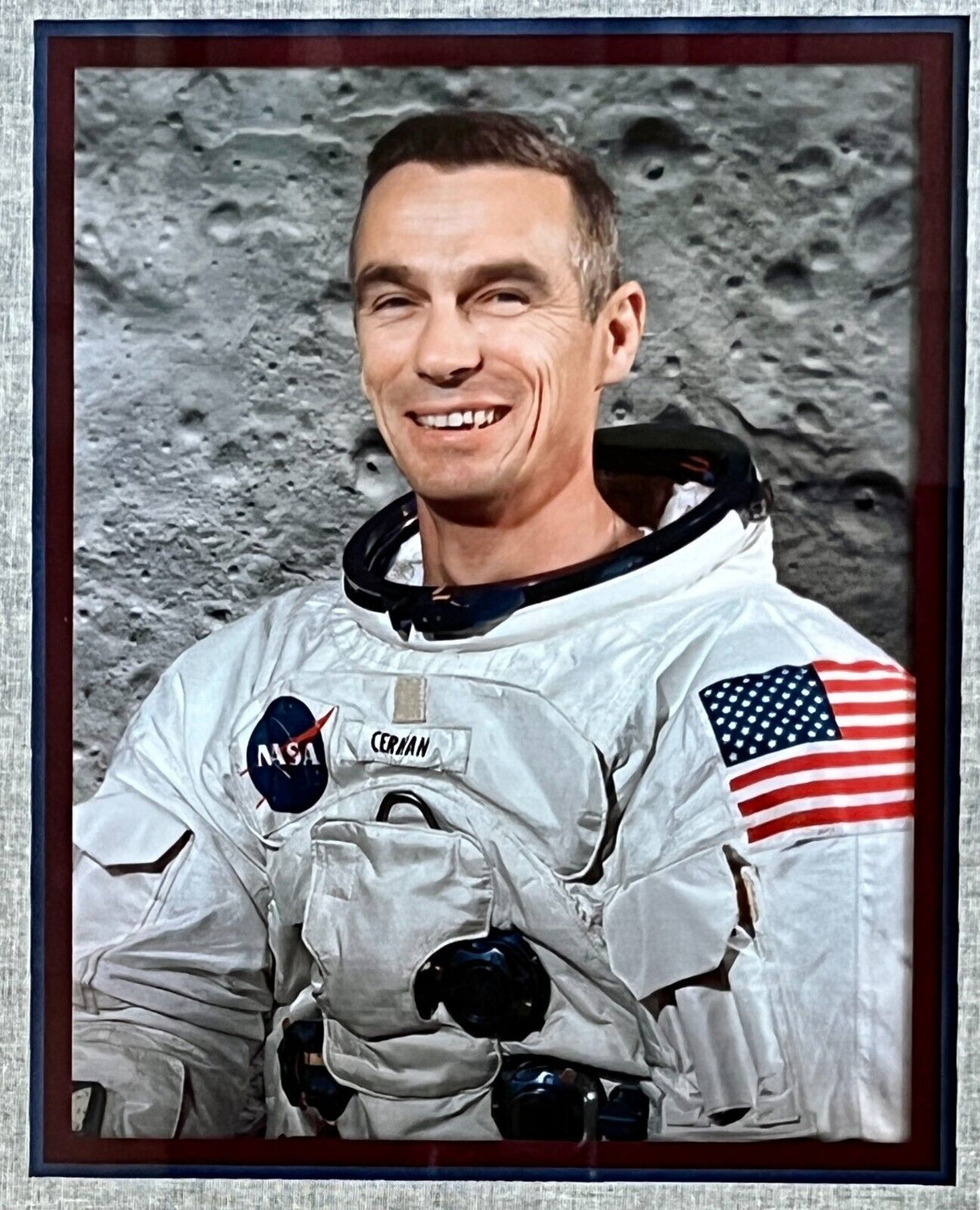 Gene Cernan-Apollo 17 signed cut