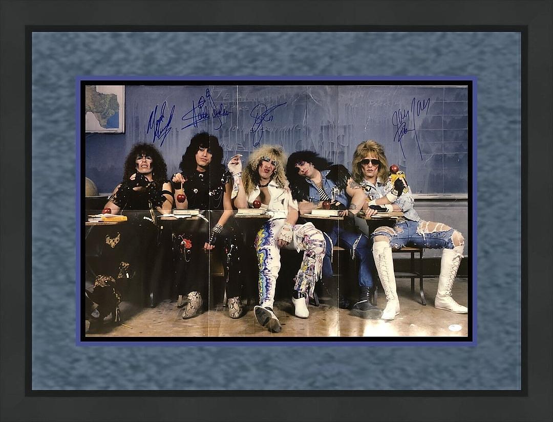 Twisted Sister Band Signed Stay Hungry Record Album Pull Out Poster
