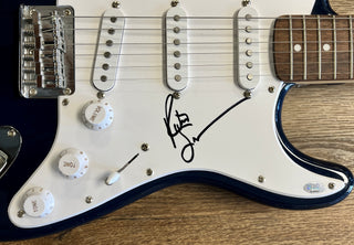 Jon Bon Jovi/Ritchie Sambora signed Fender guitar