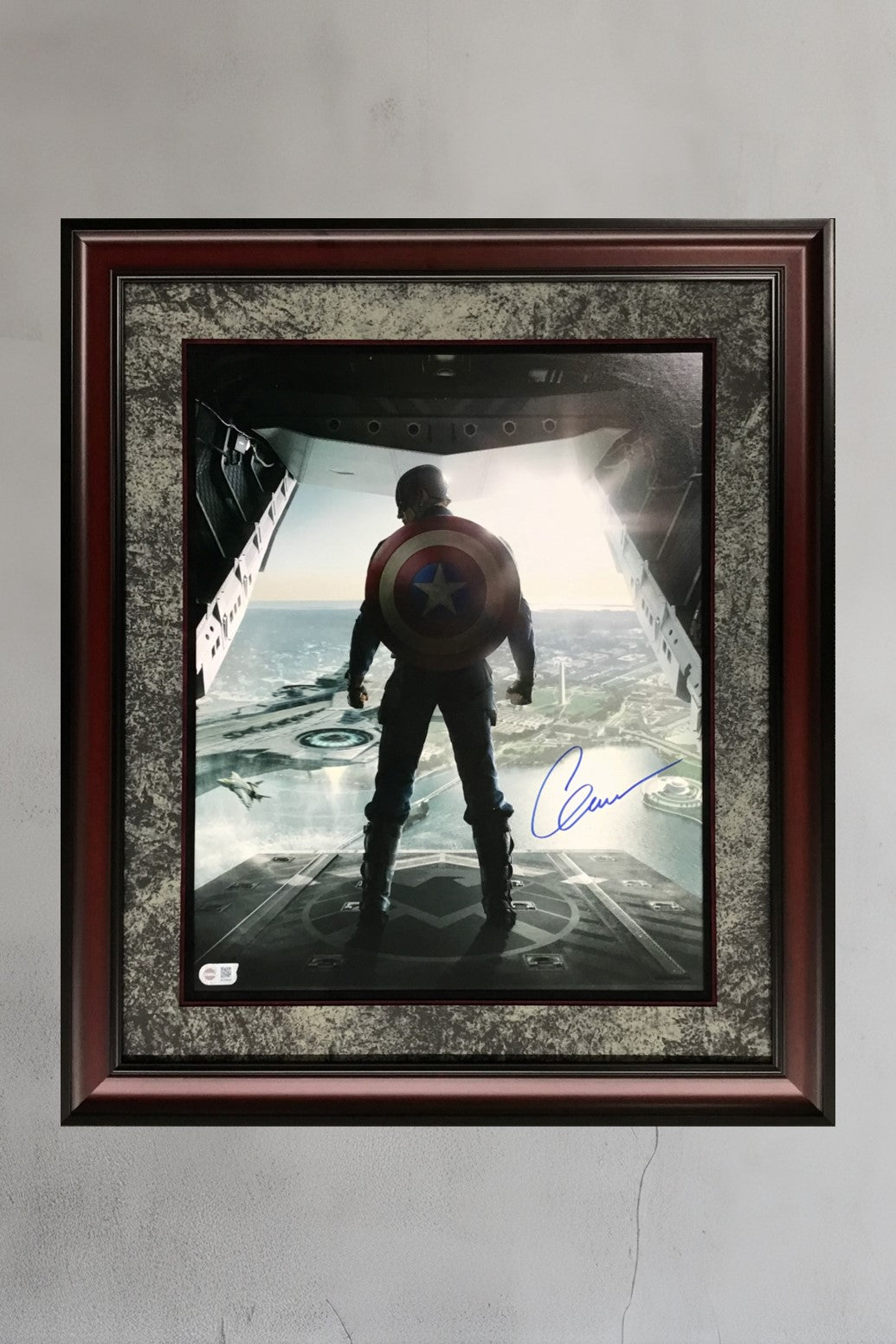 MARVEL Captain America Chris Evans Signed Photograph