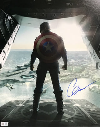 MARVEL Captain America Chris Evans Signed Photograph