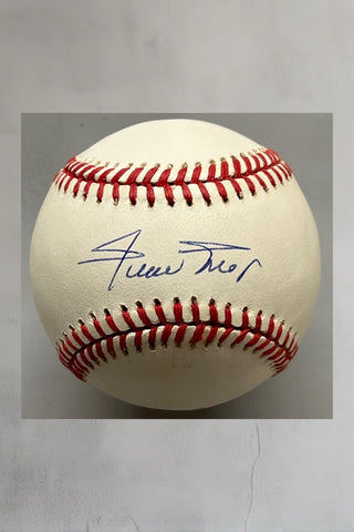 Willie Mays signed N.L. Baseball-JSA