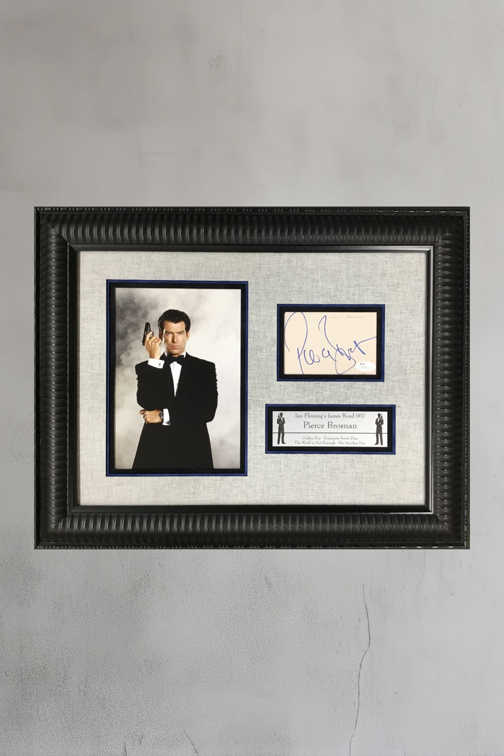 Pierce Brosnan James Bond Signed Cut