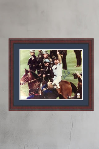 Wade Boggs on NYPD horse signed 16x20 photo