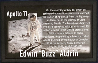 Edwin E. "Buzz" Aldrin-Apollo 11 signed personal check